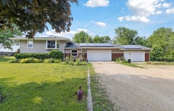 14710 Keslinger, DEKALB, IL 60115