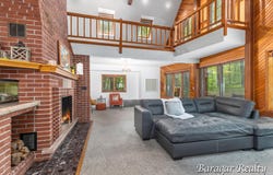9550 Pere Marquette Drive, Stanwood, MI 49346