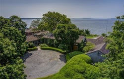 69 Nayatt Road, Barrington, RI 02806