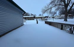 2724 S Saint Aubin St, Sioux City, IA 51106