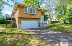 50 Lilac Street, Edison, NJ 08817