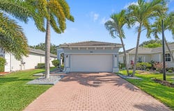 846 SW Rocky Bayou Terrace, Port Saint Lucie, FL 34986
