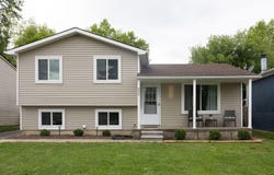 692 Woodingham Avenue, Waterford, MI 48328