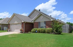 4033 CAMBRIDGE DRIVE, MOODY, AL 35004