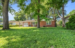 2509 Wing Ave, Sedalia, MO 65301
