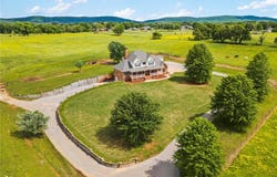 120 Wesley Stevens  RD, Farmington, AR 72730