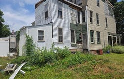 428 LOCUST AVENUE, BURLINGTON, NJ 08016