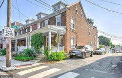 821 N LIME STREET, LANCASTER, PA 17602