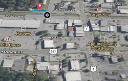 21 Fair St, Baxley, GA 31513