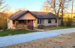 1441 County Road 806, Gainesville, MO 65655