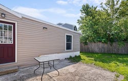 320 BASSETT AVENUE, NEW CASTLE, DE 19720