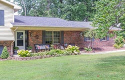 5225 Star Drive, Evansville, IN 47712