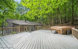 7 Echo Court, Holmdel, NJ 07733