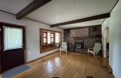 33 Michigan, Montreal, WI 54550