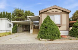 3324 W 19th Ave #180, Kennewick, WA 99338-5185