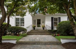 5 Barbour Drive, Providence, RI 02906