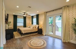 1614 Plunkett St, Hollywood, FL 33020