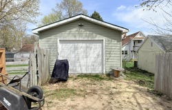 112 W Church Avenue, Reed City, MI 49677