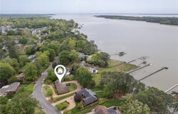 623  Haystack Landing Rd, Newport News, VA 23602