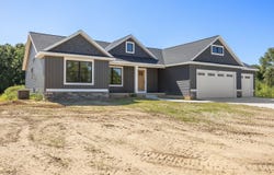 3286 Stonehill Court, Wayland, MI 49348