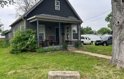 726 W NORTH Street, Auburn, IL 62629