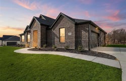 219 County Road 4690, Boyd, TX 76023