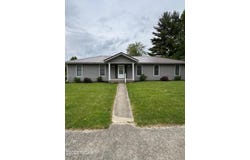 121 Broadway Street, Kenton, OH 43326