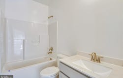 1 ac LOT COURTNEYS CORNER ROAD, SUMERDUCK, VA 22742