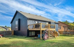 10411 Barber Avenue, Edwardsville, KS 66111