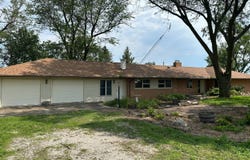 2370 290th Street, Rockwell City, IA 50579