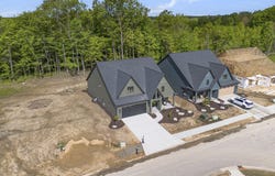 8493 Ravinewood Drive, Jenison, MI 49428