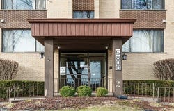 5800 W 105th Street, Oak Lawn, IL 60453