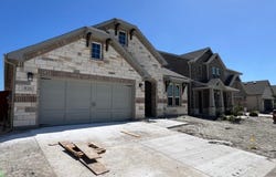 416 Pickett Creek Drive, Aledo, TX 76008