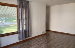 2015 Dresden, ROCKFORD, IL 61103