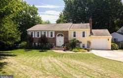 8001 LAKE PLEASANT DR, SPRINGFIELD, VA 22153