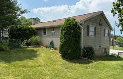 435 FREDERICK DRIVE, DALLASTOWN, PA 17313