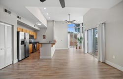 2121 S Kinnickinnic Ave, Milwaukee, WI 53207