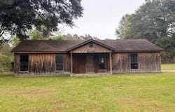 109 Stewart, DERMA, MS 38916