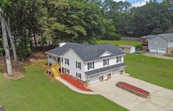 602 Beverly Way Way, Woodstock, GA 30188