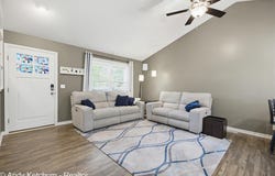 404 3rd Avenue, Holland, MI 49424