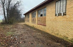 206 N Douglas Street, Arbyrd, MO 63821