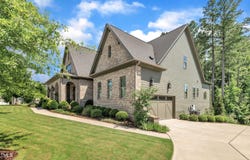 2203 Meadowcreek Drive, Durham, NC 27705