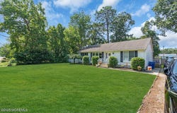 42 3rd Street, Manchester, NJ 08759
