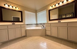 1913 Maplewood Drive, Glenn Heights, TX 75154