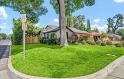621 S Divisadero Street, Visalia, CA 93277