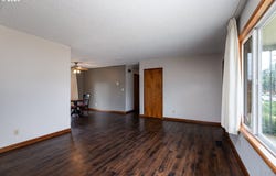 275 WEST St, StHelens, OR 97051