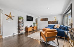 560 Glen Shannon Drive, Castle Shannon, PA 15234