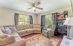 1506 Bassett Rd, Palestine, TX 75803