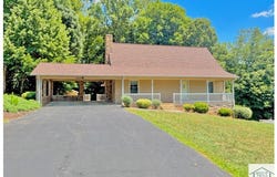 386 Marhill Dr, Ridgeway, VA 24148
