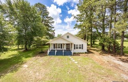 19700 John Stafford Rd, Walker, LA 70785